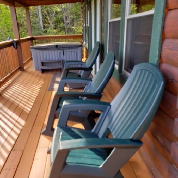 セバービル Yogi'S Den: Breathtaking Views! 3 Min To Dollywood, On 1 Acre!ヴィラ エクステリア 写真