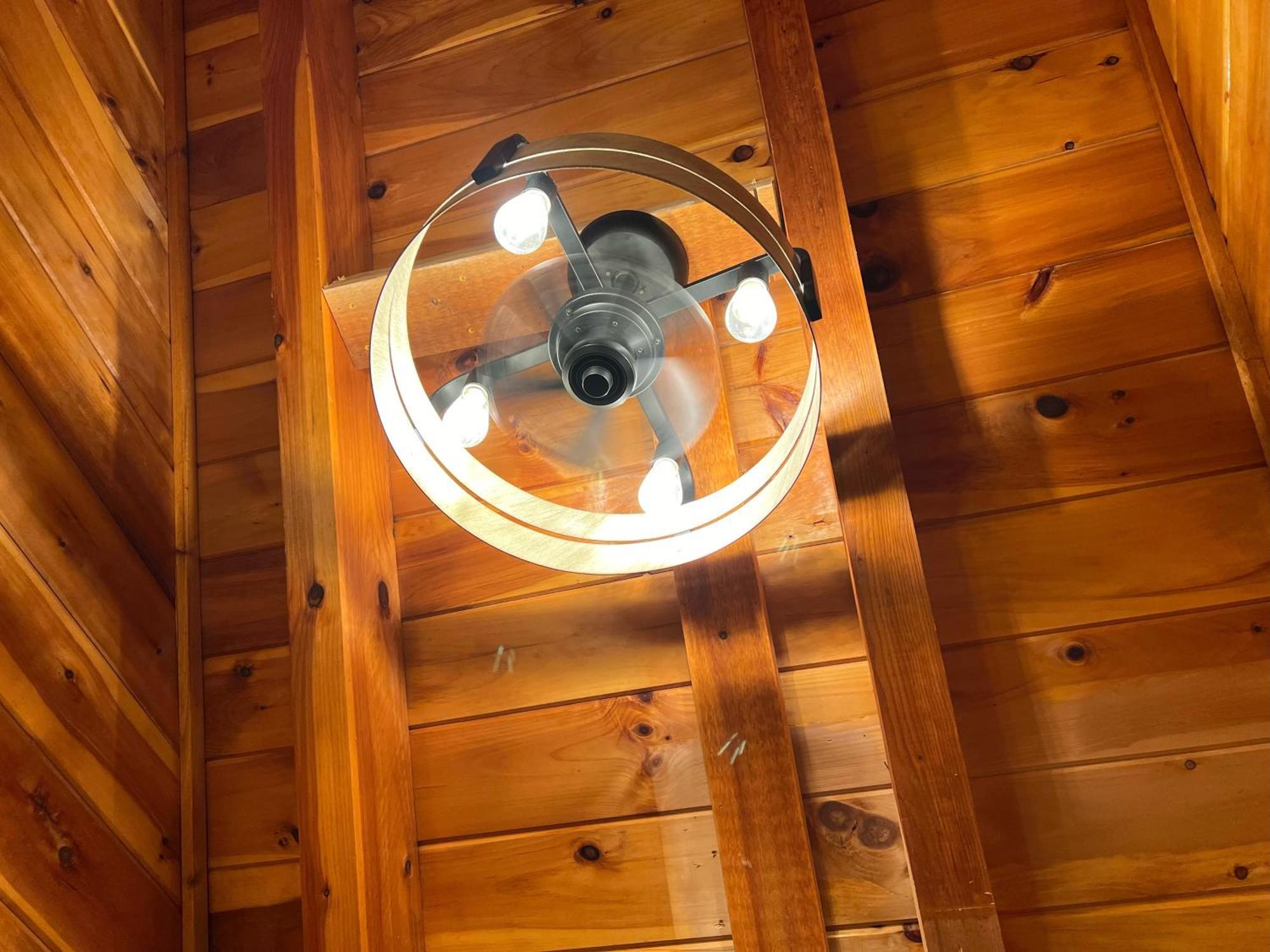 セバービル Yogi'S Den: Breathtaking Views! 3 Min To Dollywood, On 1 Acre!ヴィラ エクステリア 写真